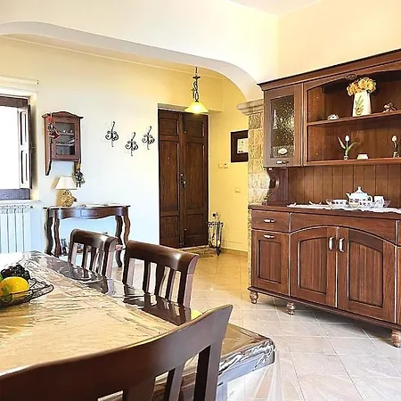 아파트 Calacta Casa Mia